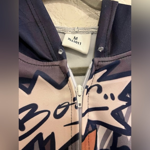 Pre-Loved Youth Zippered Pikachu Hoodie - Picture 3 of 5